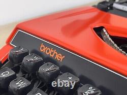 1974 BROTHER DELUXE 220 Typewriter Typewriter Antique Vintage Collector