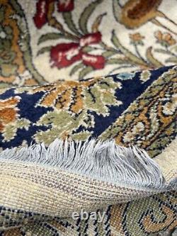 Beautiful machine woven carpet Persian carpet 190x280 cm
