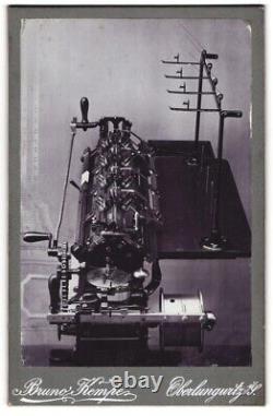 Photographs by Bruno Kemper, Oberlungwitz i. S, knitting machine of knitting machines