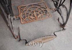 Table foot sewing machine cast iron metal frame N BROOD old top vintage decoration