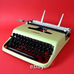 Travel typewriter OLIVETTI, model LETTER 22, 50s